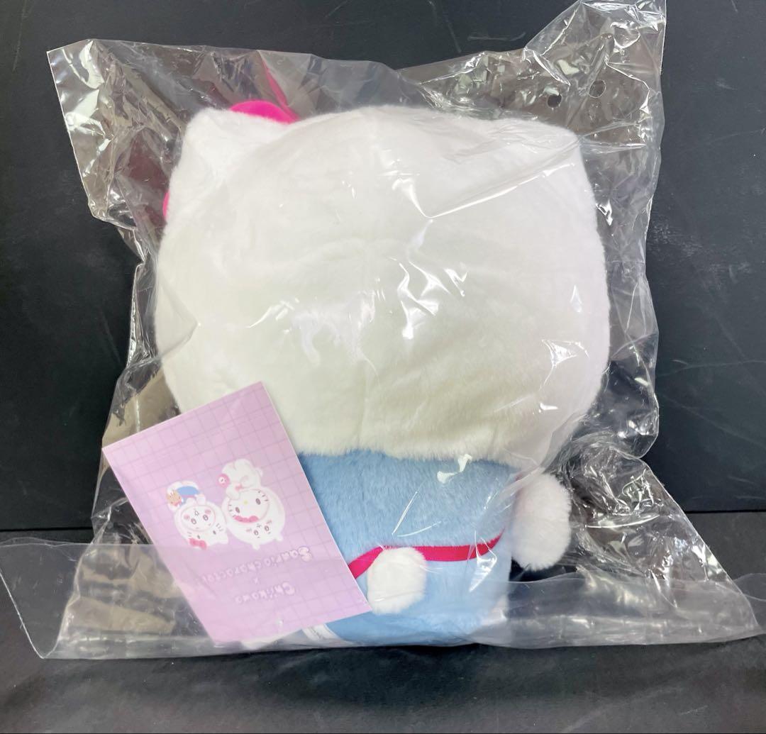 ちいかわxサンリオ　ちいかわ　キティ　ぬいぐるみ　マスコット2点セット
