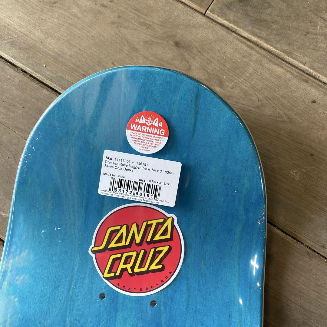Santa Cruz Dressen 8.7インチデッキ