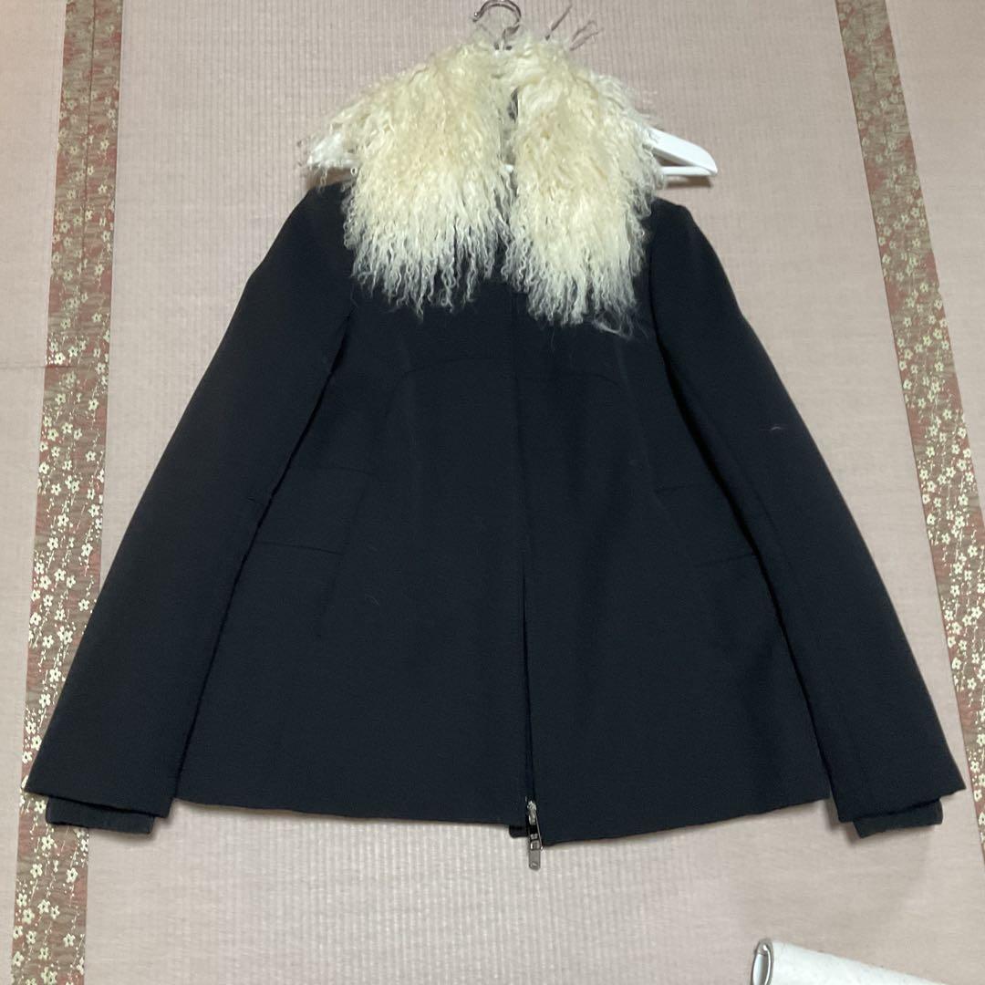 PRADA テーラードジャケット サイズ40お値下げしました。