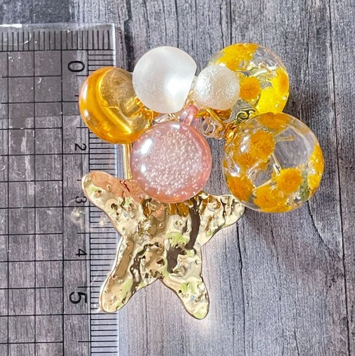 摘みたてフレッシュミモザ❤不規則変形お星様とミモザガラス玉 摘みたてフレッシュミモザ❤不規則変形お星様とミモザガラス玉