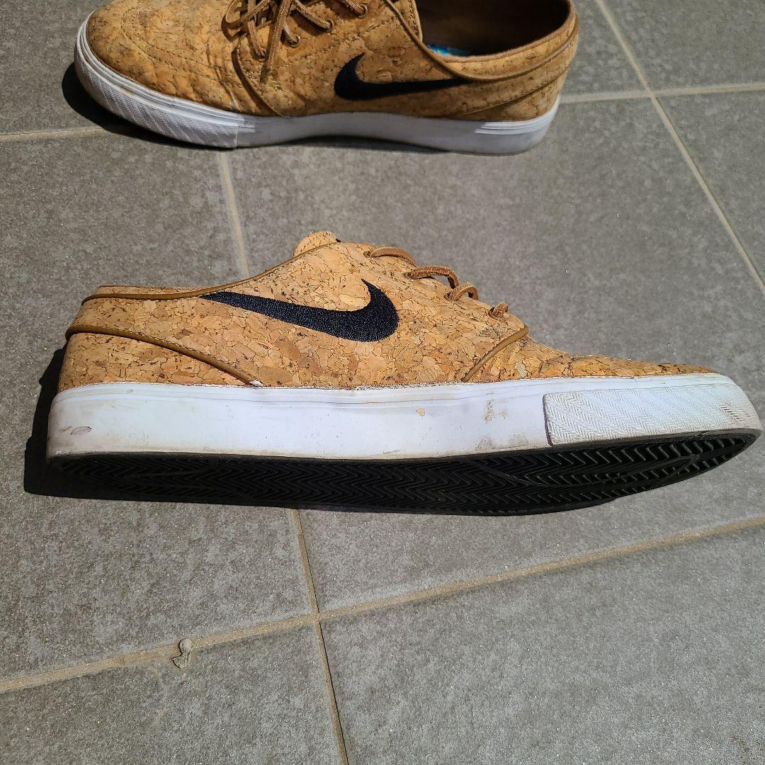NIKE　コルク　27.5