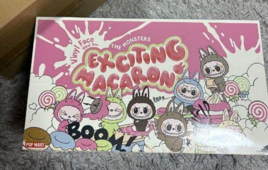 POPMART MONSTERS Exciting Macaron ラブブ