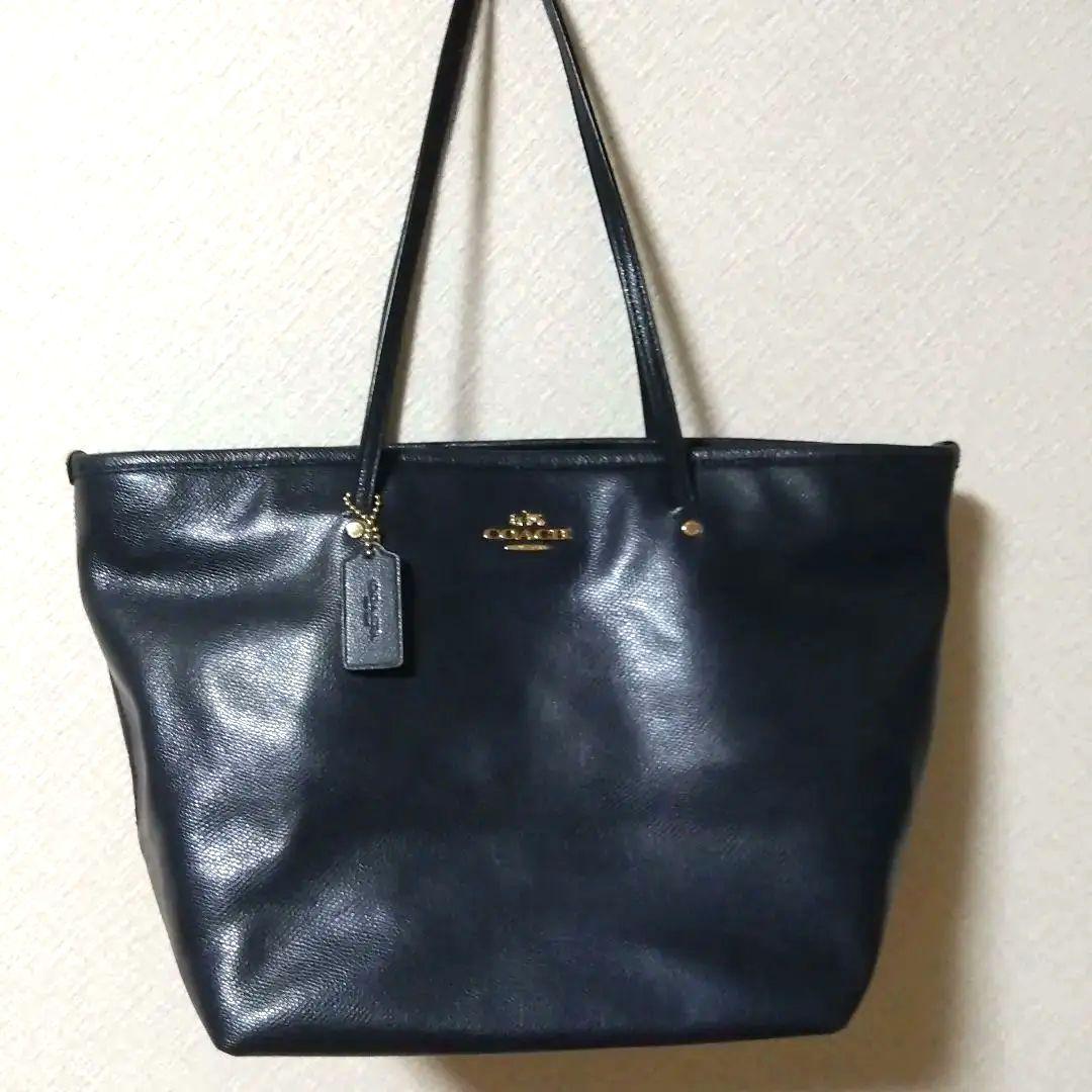 コーチ　レディース　トートバック　ネイビー　(美品)