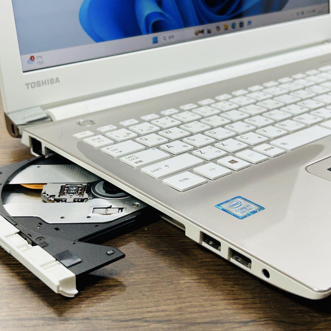 高性能i7 第8世代 SSD1TB/32GB ハイスペックノートパソコン動画編集