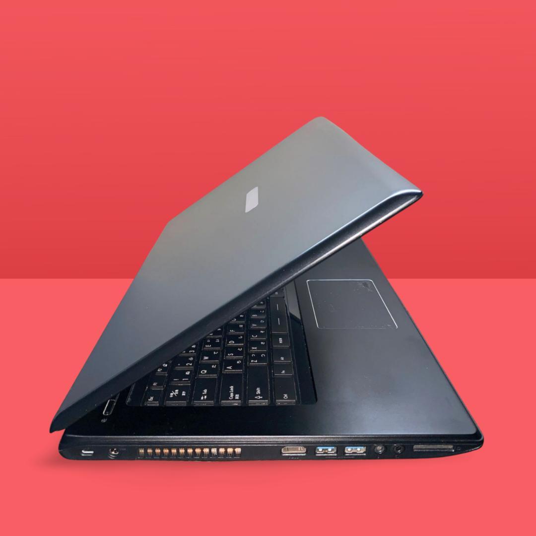 大画面爆速ゲーミングノートパソコン GTX960M i7-8スレ 爆速SSD