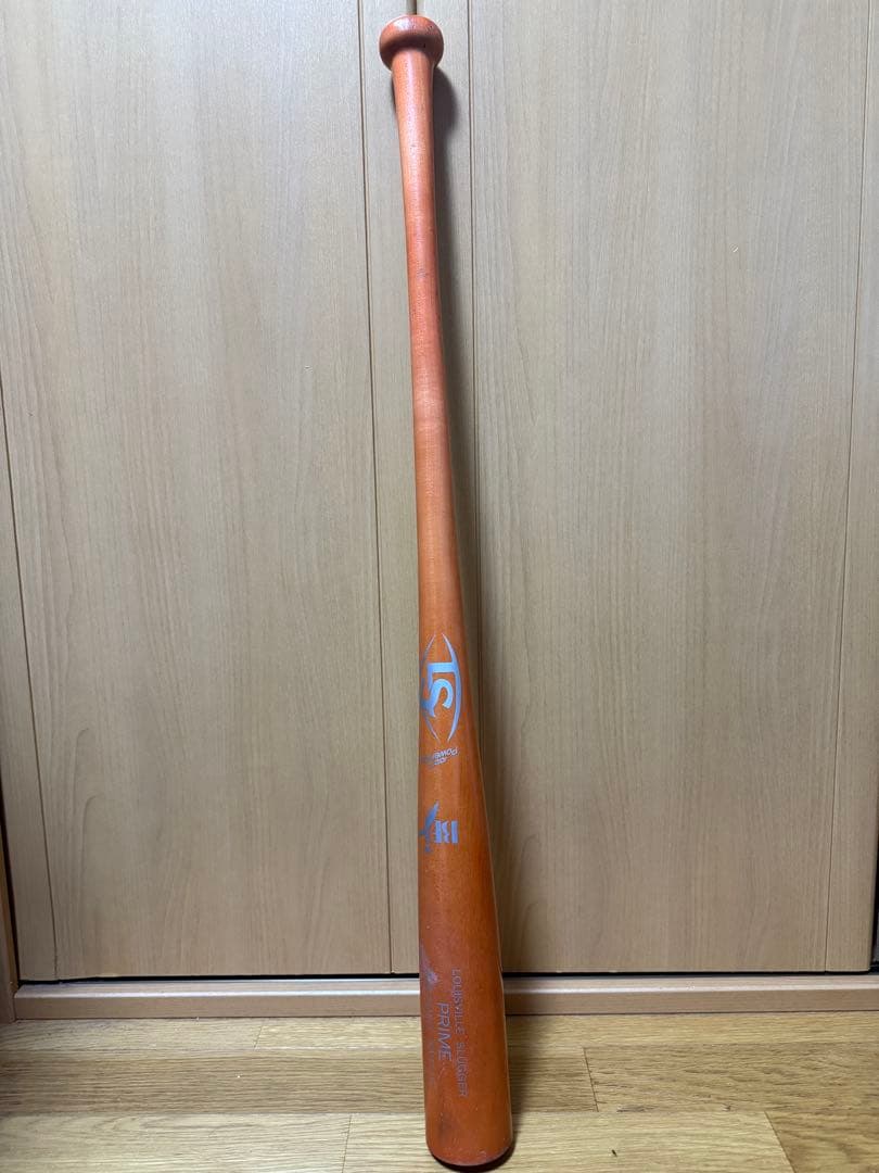 ルイスビルスラッガー木製硬式バットLouisville Slugger