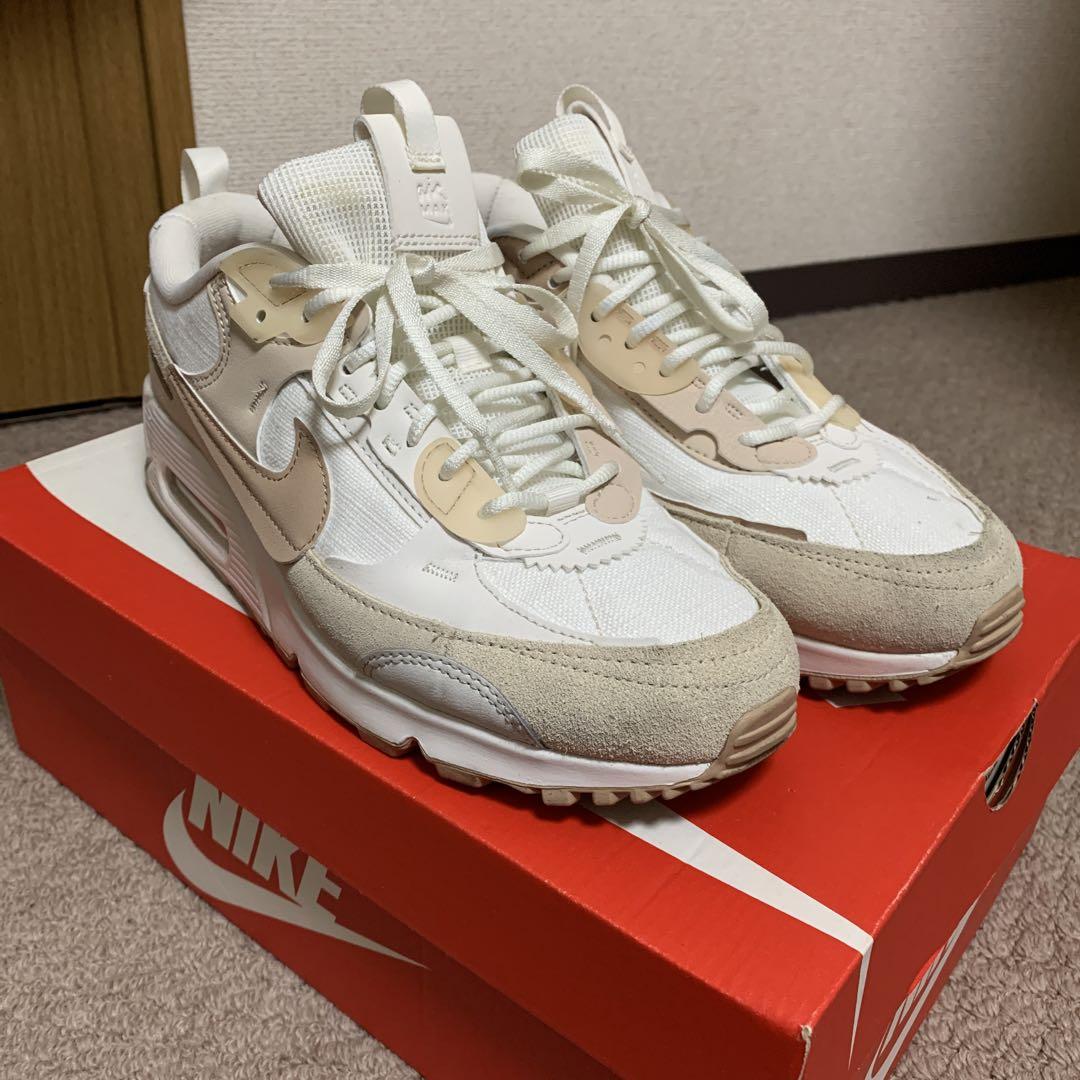NIKE Air Max ホワイト/ベージュ