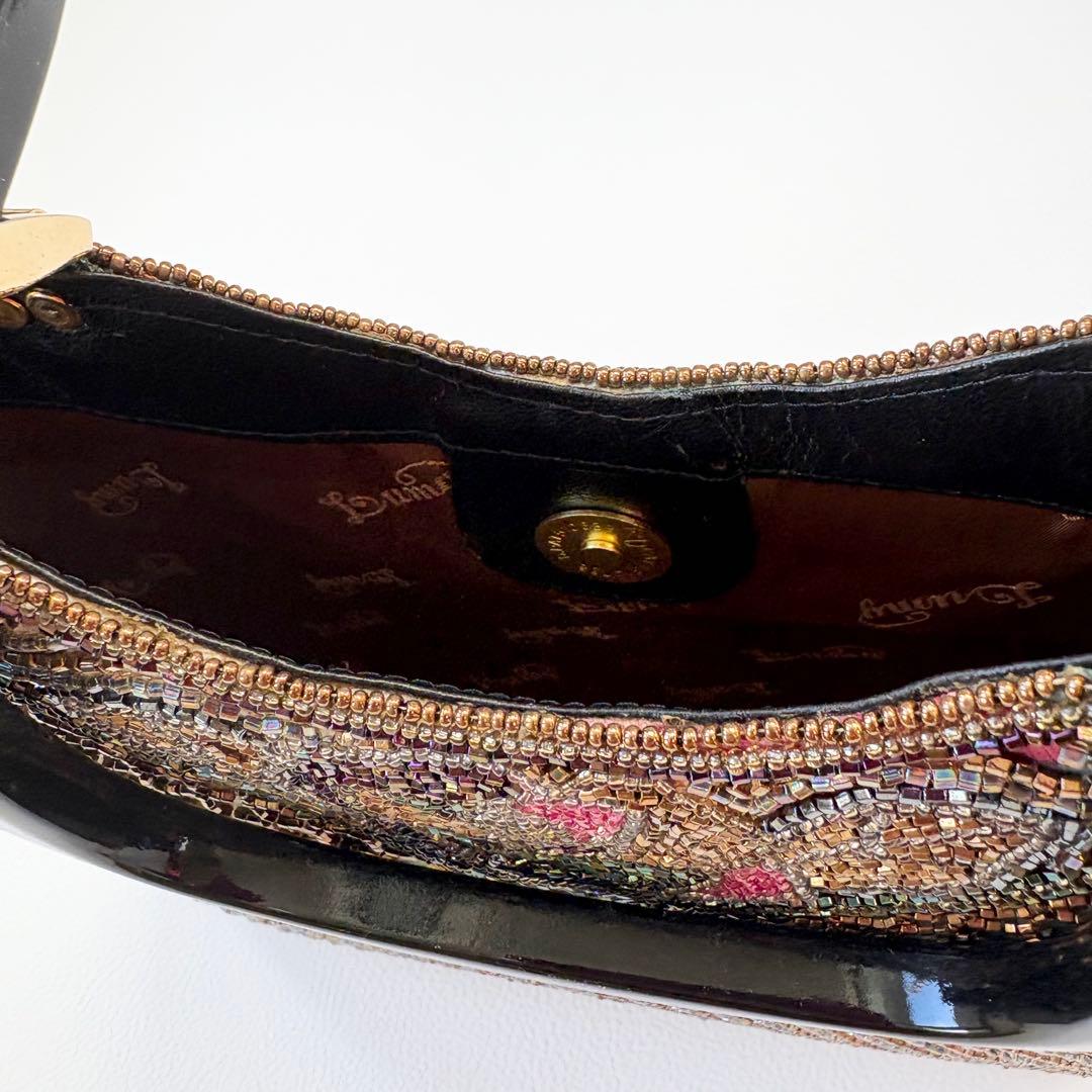 花柄目立った傷や汚れなし