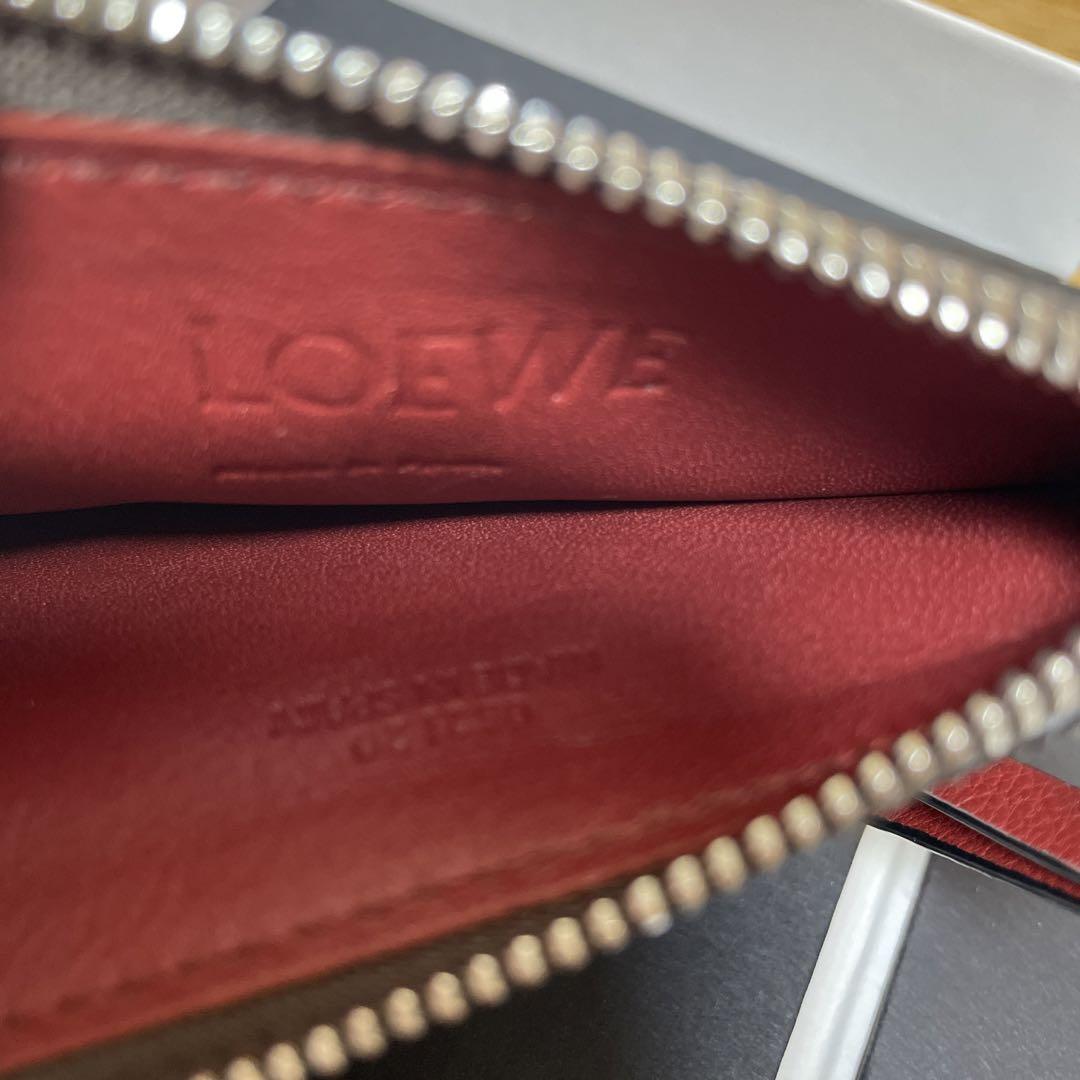 ロエベカードケース美品