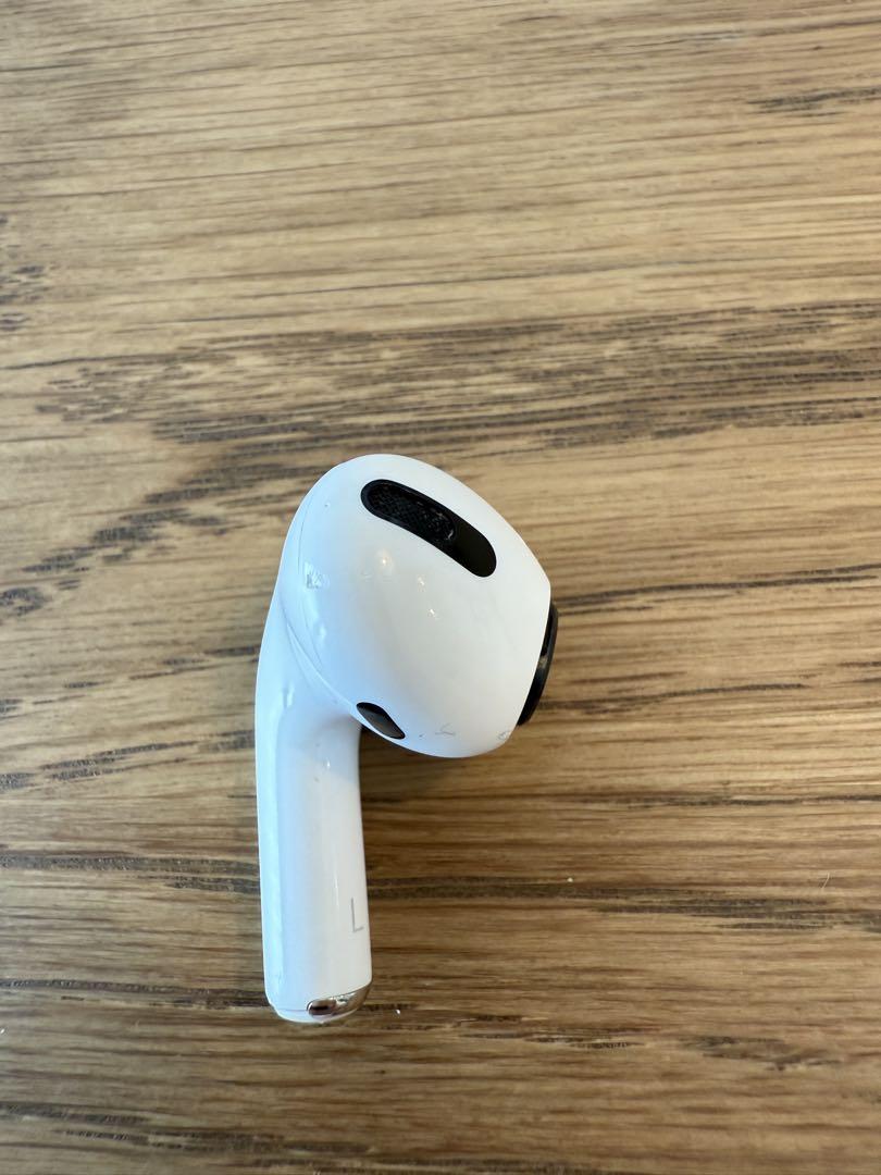 Apple 正規品 AirPods Pro 第一世代 箱/ケーブル付