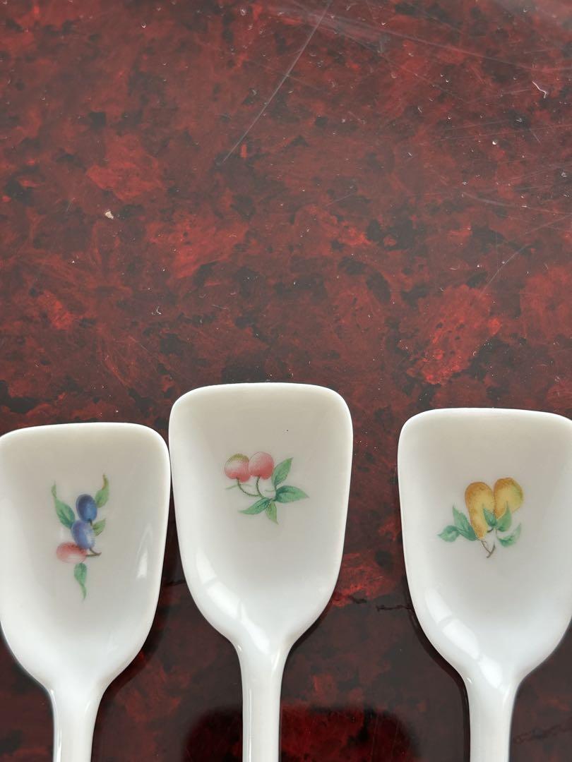 廃盤品 マルリ 陶器製 花柄 食器セット スプーン bron-0577_im1.jpg