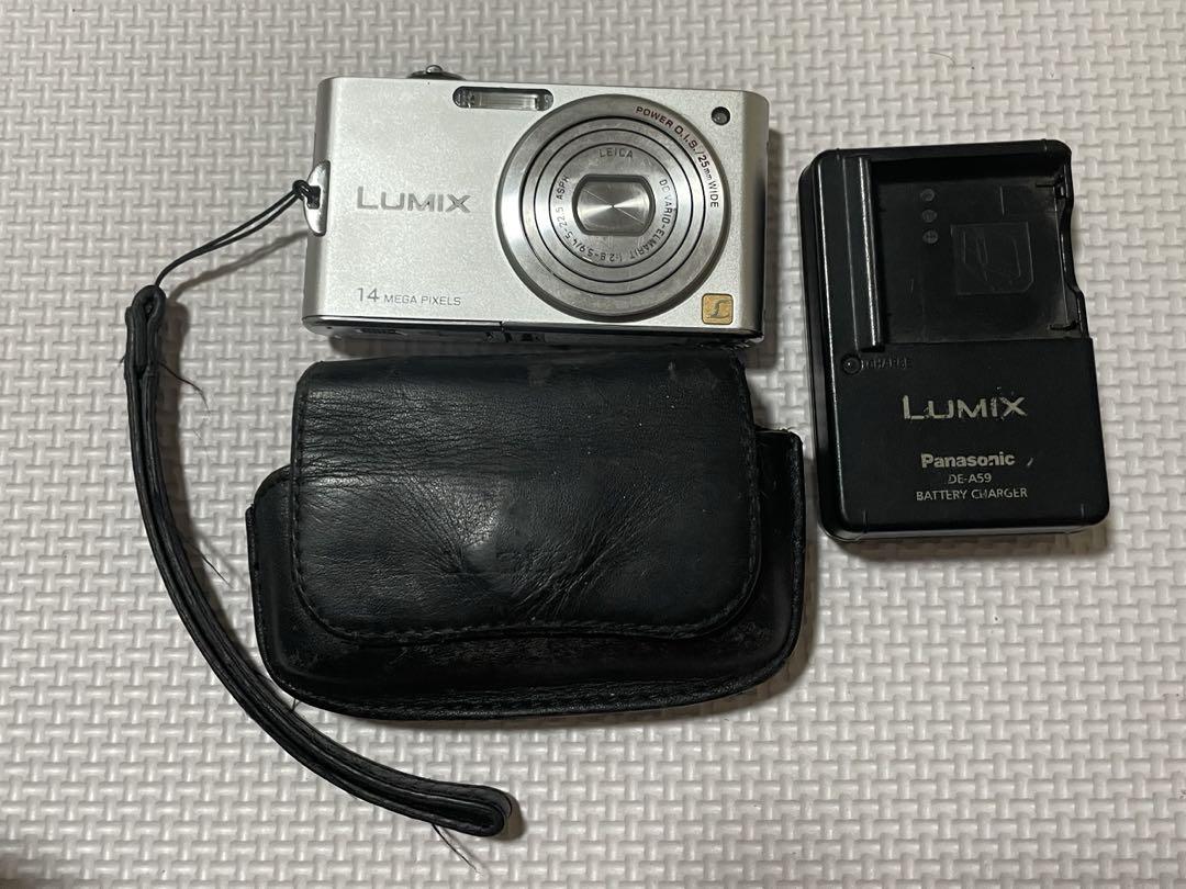 動作確認済みLUMIX コンパクトデジタルカメラ充電器付き LUMIX DMC-FX33 デジタルカメラ 充電器付き - メルカリ