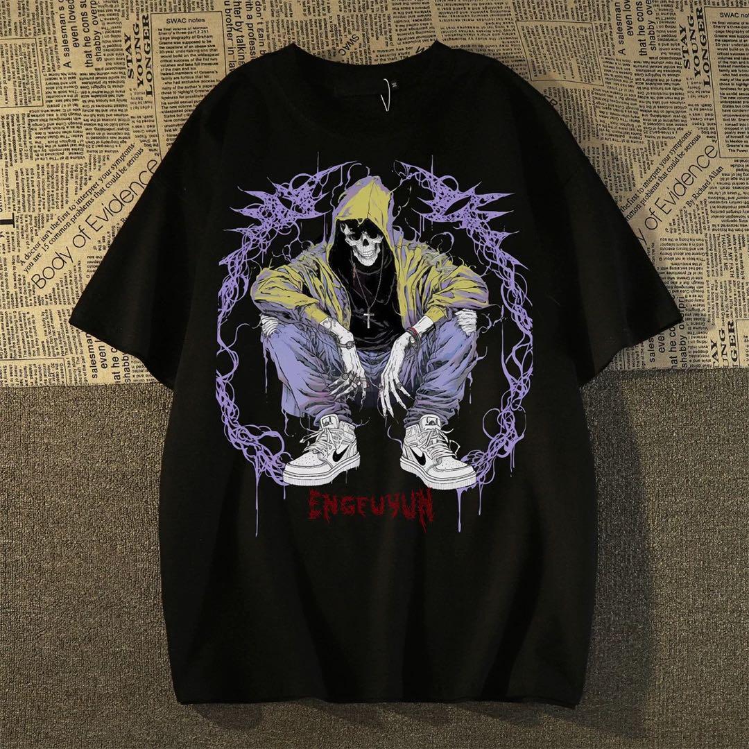 アートデザインTシャツ　グラフィック柄　おしゃれで年中大活躍　ストリート