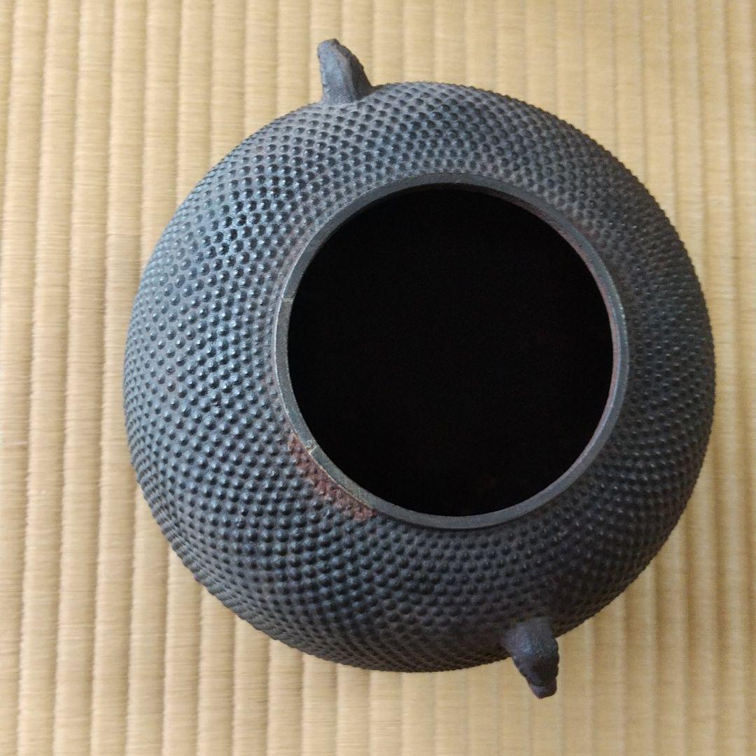 による 唐銅鬼面風炉と 共箱 ynbiK-m35526556218 けします