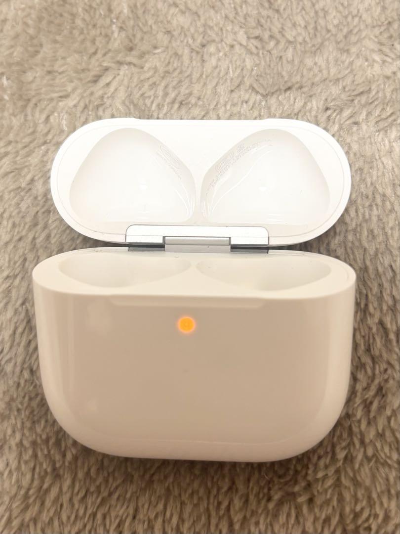 AirPods4 A3055 アクティブノイズキャンセリング付き
