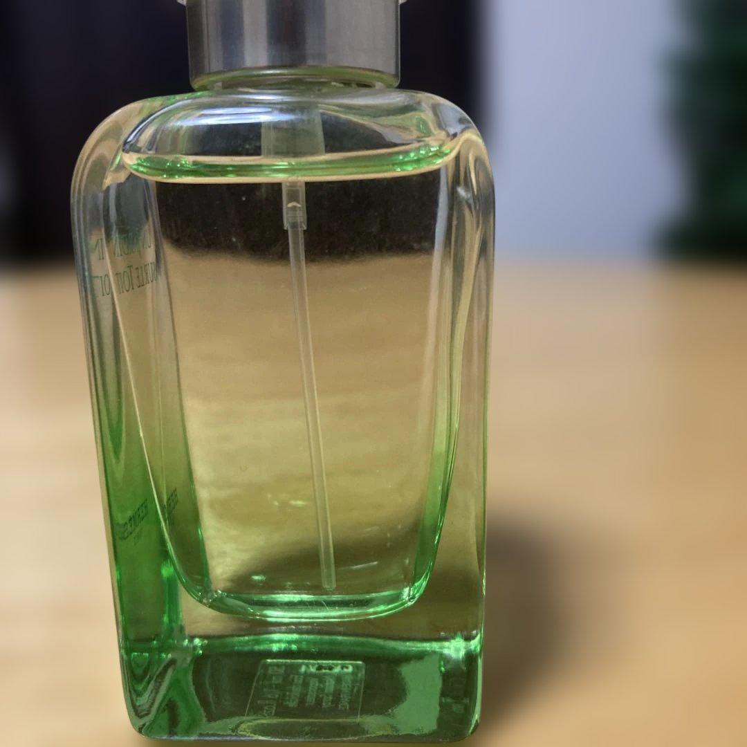 エルメス 屋根の上の庭UN JARDIN SUR LE TOIT 50ml 香水