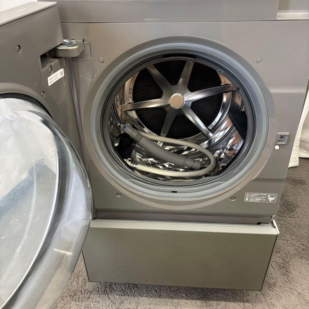 825❤️　設置無料　ドラム式洗濯機　パナソニック　10キロ　安い　綺麗　左開き