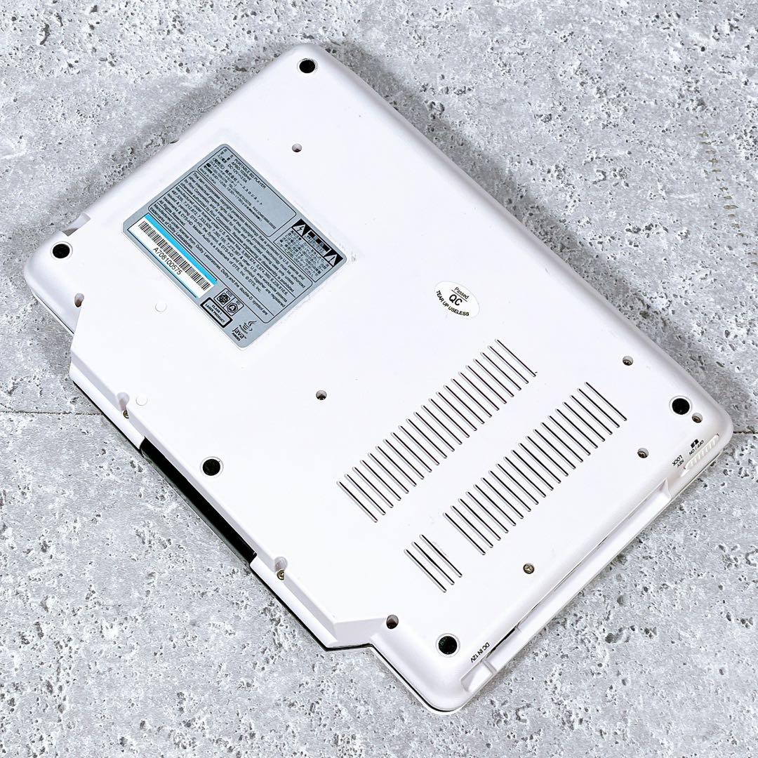 美品 AVOX ポータブルブルーレイプレーヤー APBD-1030HW 10V 美品 AVOX ポータブルブルーレイプレーヤー APBD-1030HW 10V