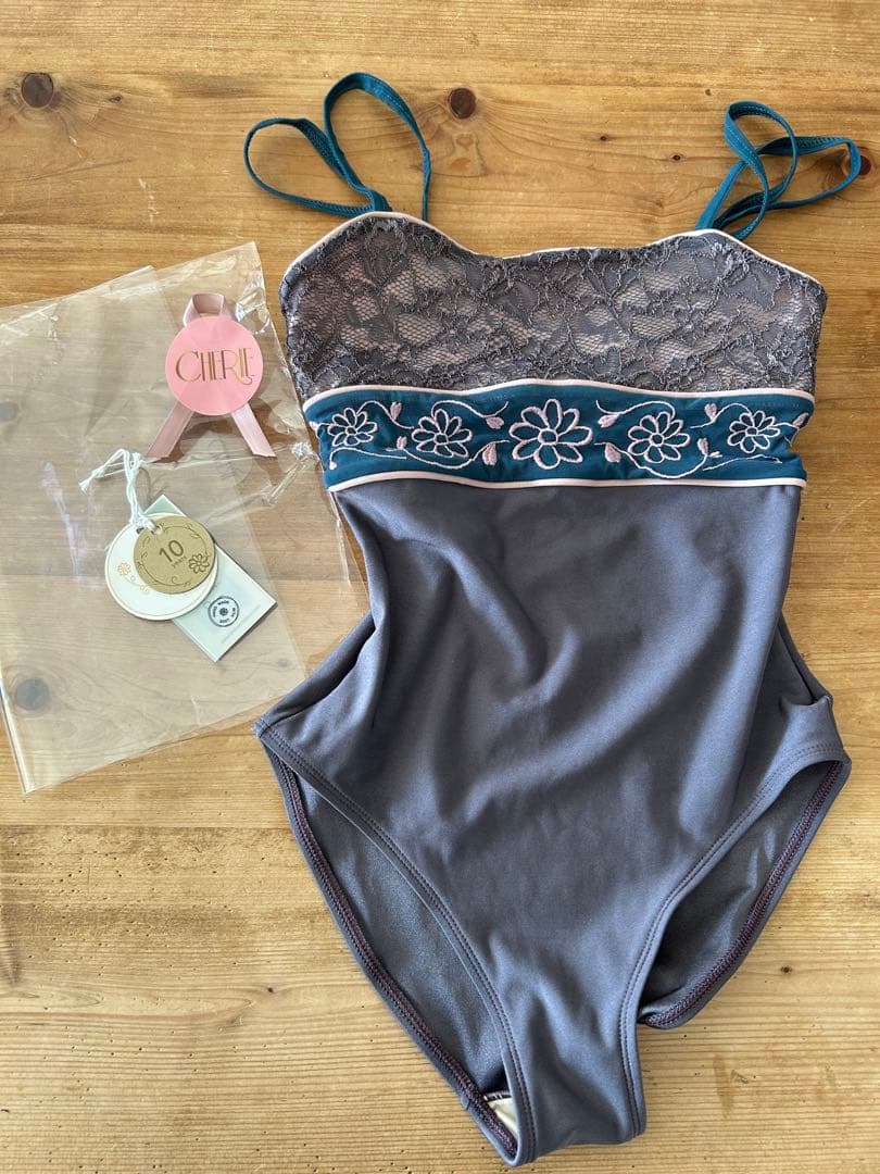 Milano デラロミラノレオタード実寸XSくらい