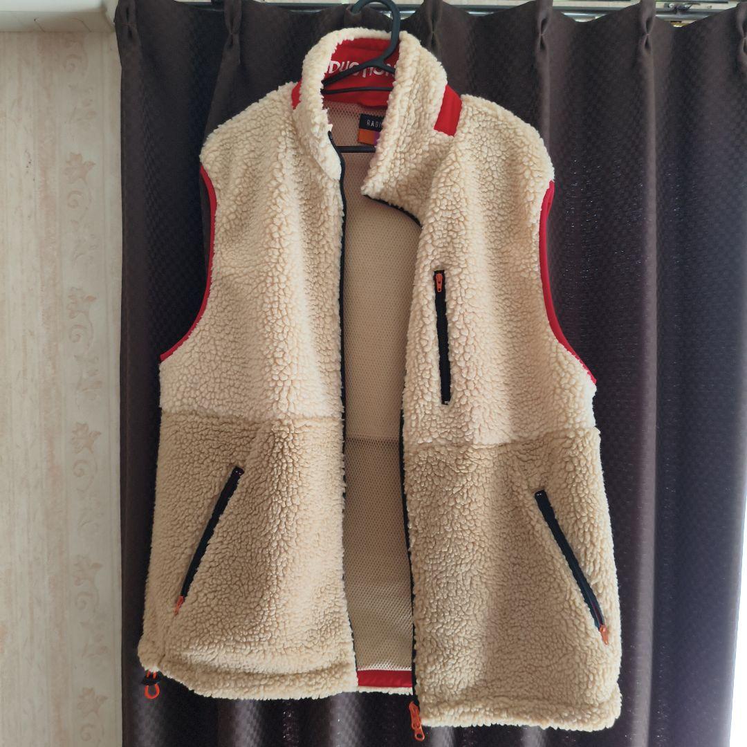 RADIO EVA フリースボアジャケット ベージュ・赤