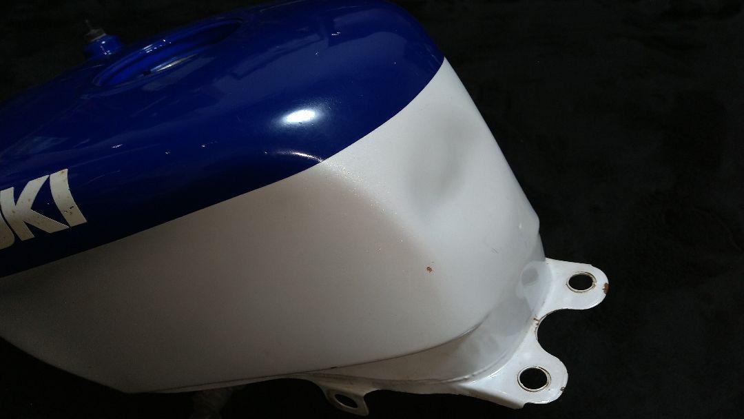 スズキ RGV250Γ VJ22 ガソリンタンク SUZUKI 2スト（今こそ乗り