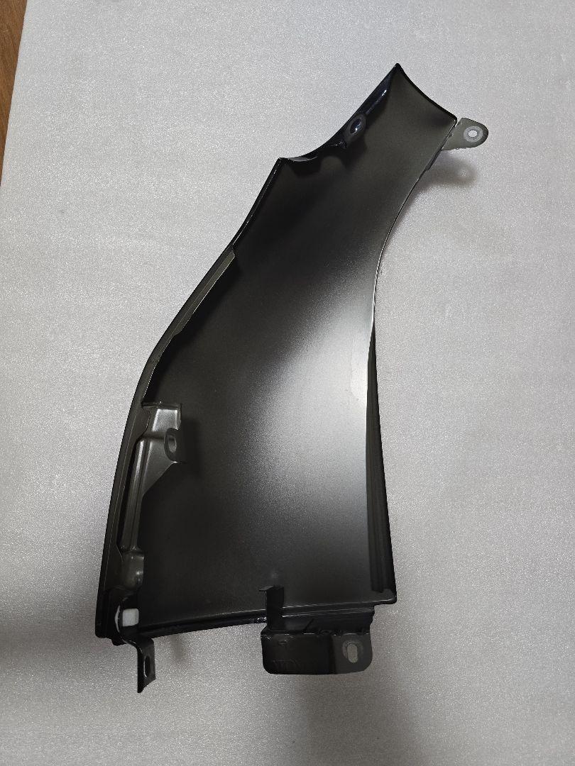 200系 ハイエース コーナー パネル 右用 トヨタ