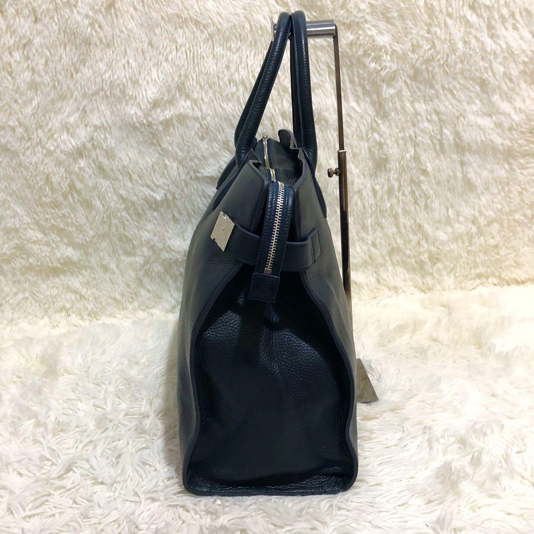 ペッレモルビダ トートバッグ