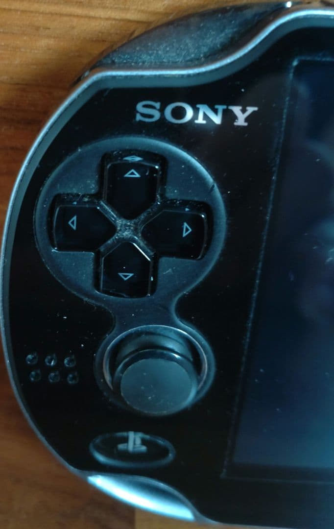 【箱有り】PlayStation Vita PCH-1000 クリスタルブラック