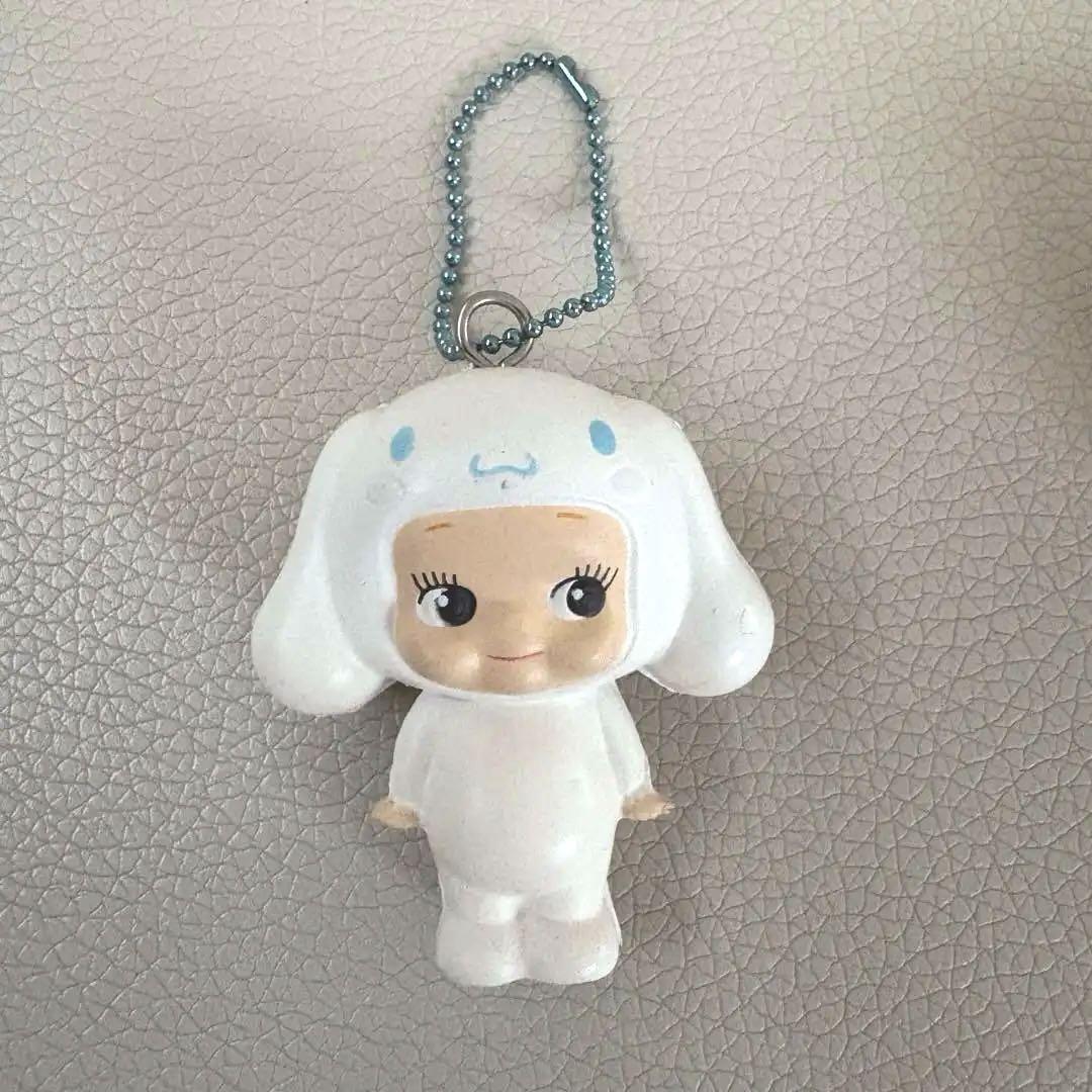 ハッピーコラボレーション、キュージョン、CiNNaMoRoLL、シナモンロール