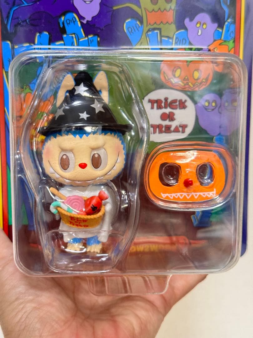LABUBU TRICK OR TREATER ラブブ トリックオアトリート