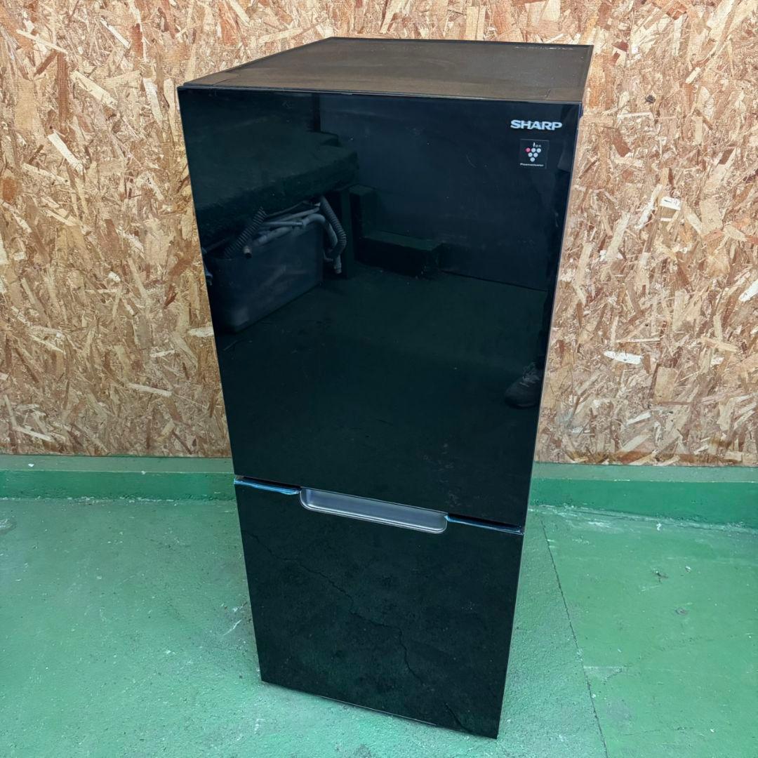 348 冷蔵庫 小型 一人暮らし SHARP ガラストップ 極美品 洗濯機も有 348 冷蔵庫 小型 一人暮らし SHARP ガラストップ 極美品 洗濯機も有