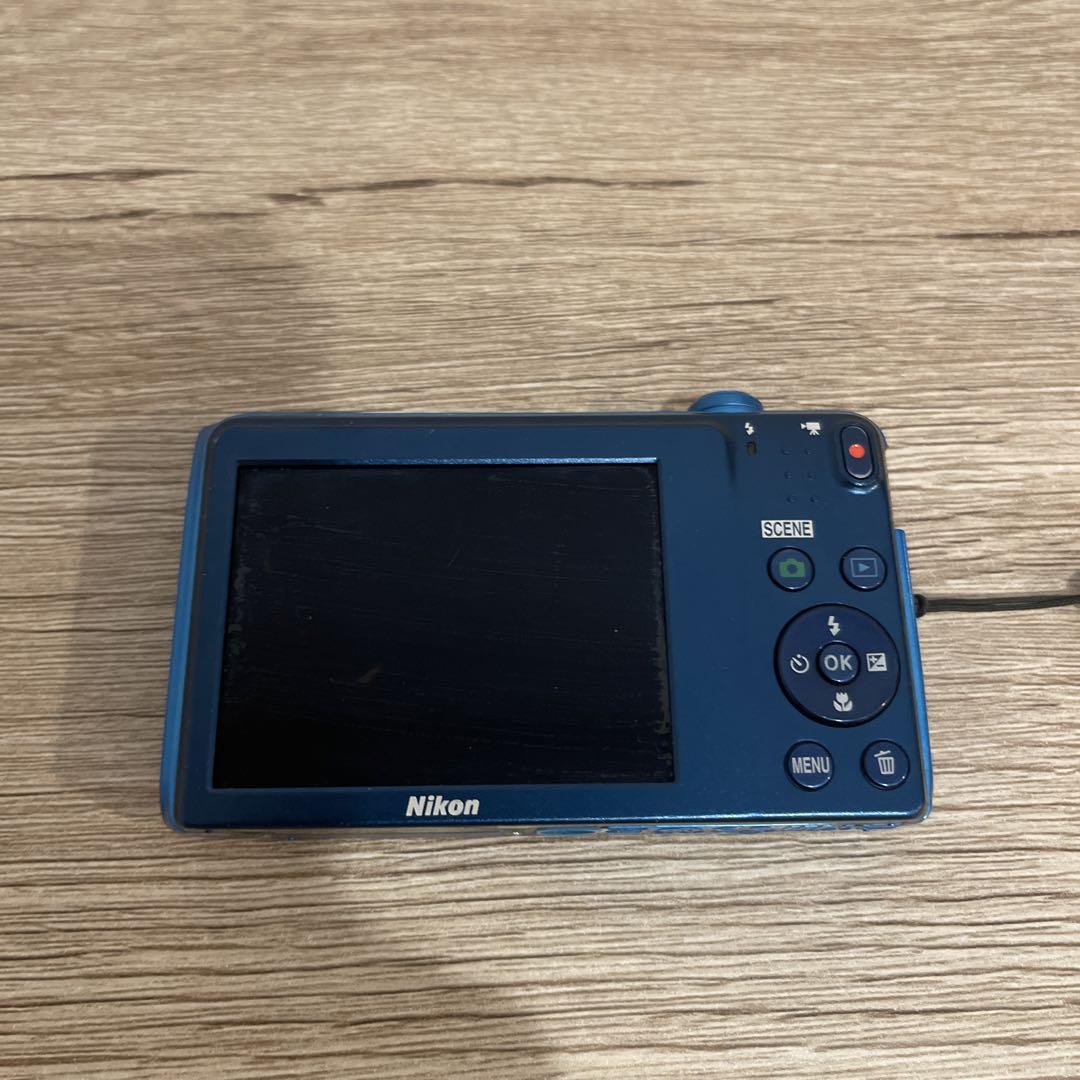 在庫処分セール 2304 Nikon ニコン COOLPIX デジカメ デジタルカメラ