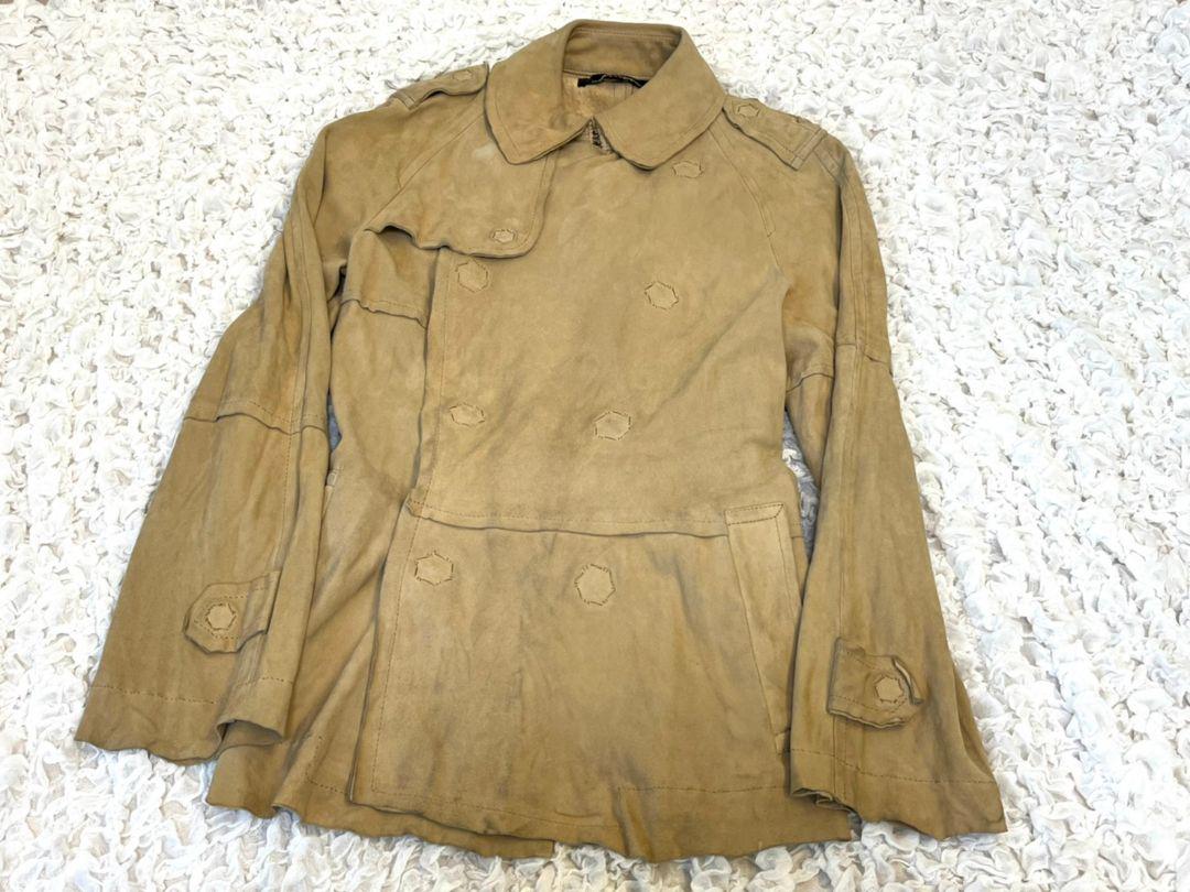 TRICOT GARCONS 2004 トリコ ギャルソン スエード トレンチ
