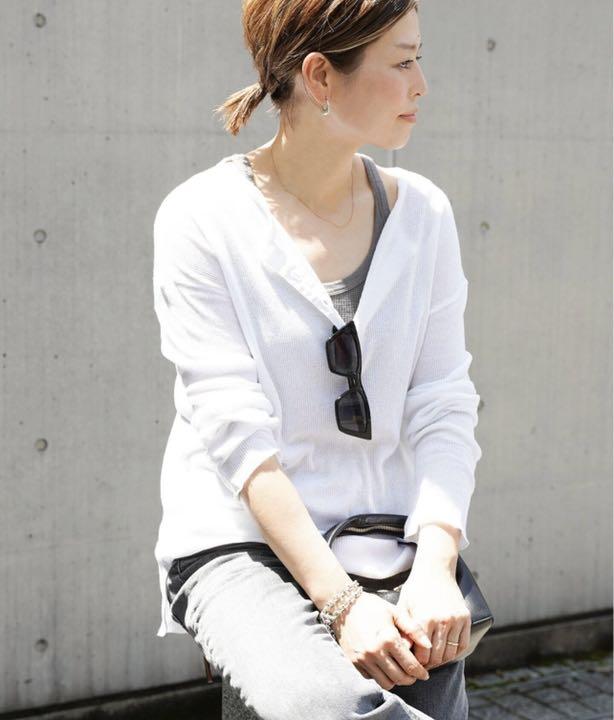 Deuxieme Classe 今期ワッフルTシャツ ホワイト 新品未使用 2022秋冬新作 Deuxieme Classe 今期ワッフルTシャツ ホワイト 新品未使用 2022秋冬新作