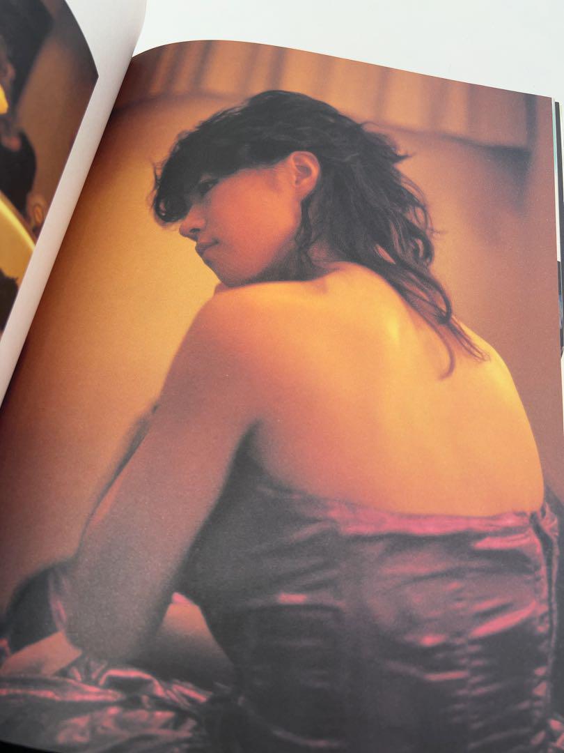 Amazon.co.jp: 額装品中森明菜 写真集「ヴァンタン VINGTANS