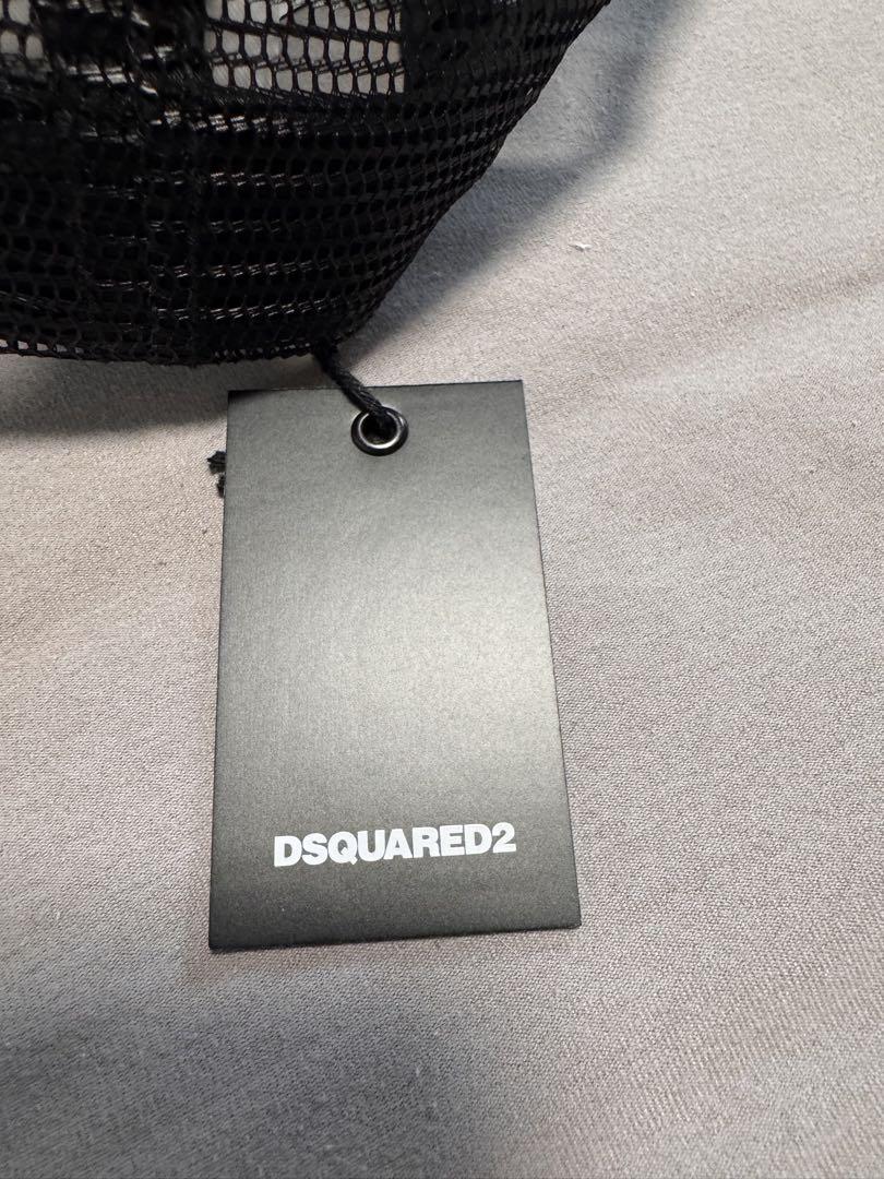新品未使用　DSQUARED2 ブラック キャップ