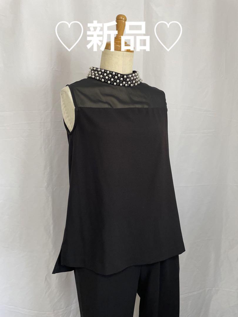 ♡新品♡ 黒のパール装飾ハイネックセットアップ