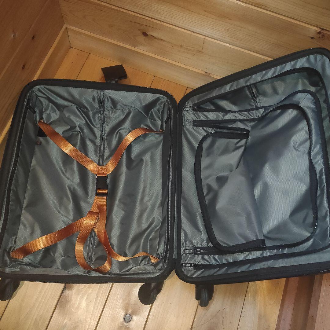 TUMI T-TECH NETWORK ライトウェイト・コンチネンタル４輪