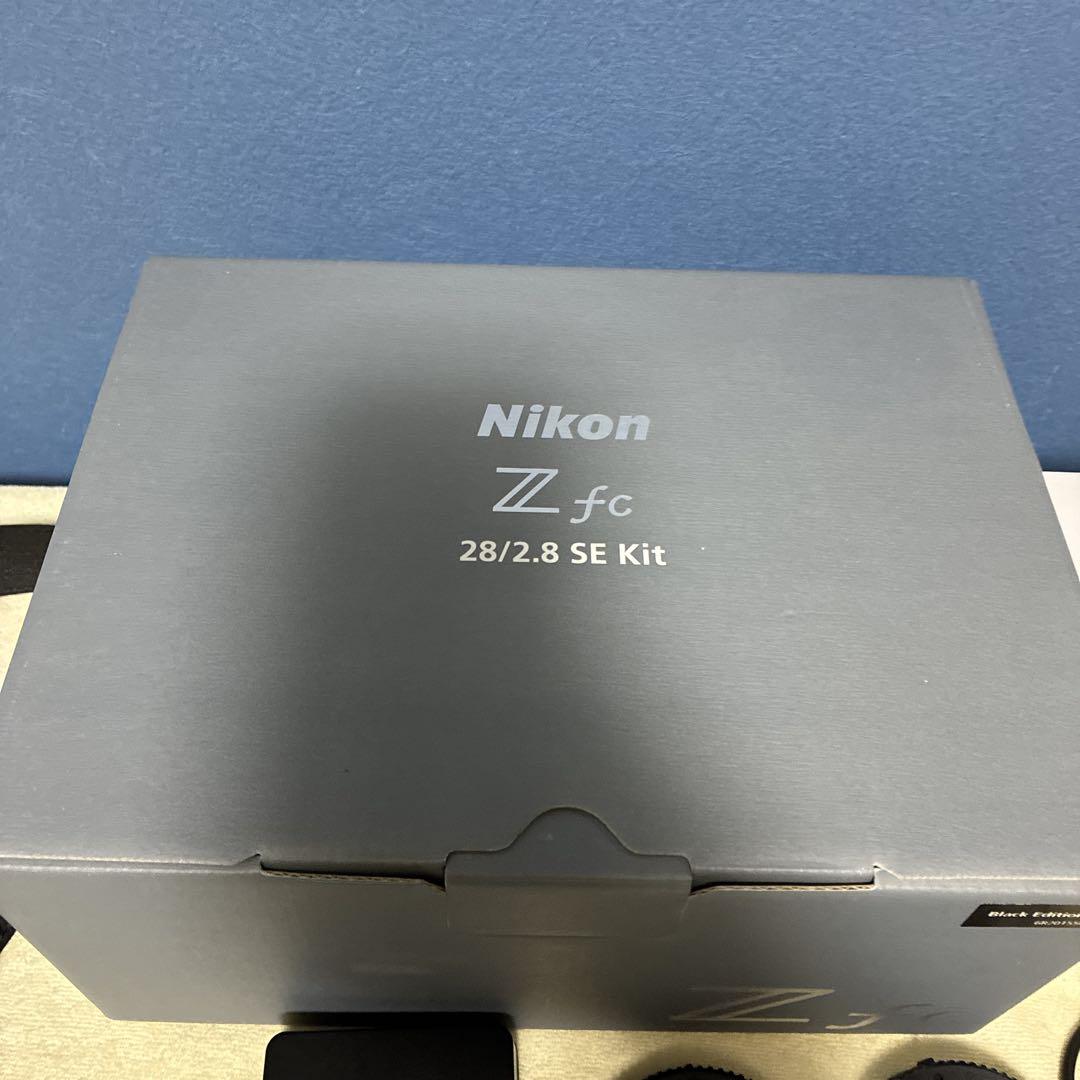 美品nikon zfc 28/2.8SE KIT 社外レンズ付き