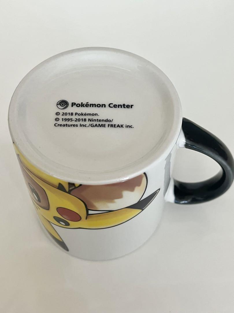 FAN OF PIKACHU EIEVUI ポンチョ ポケモンセンター