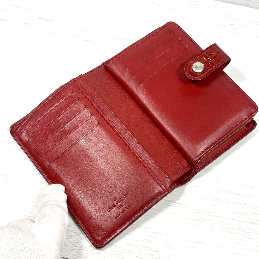 ヴィエノワ 財布