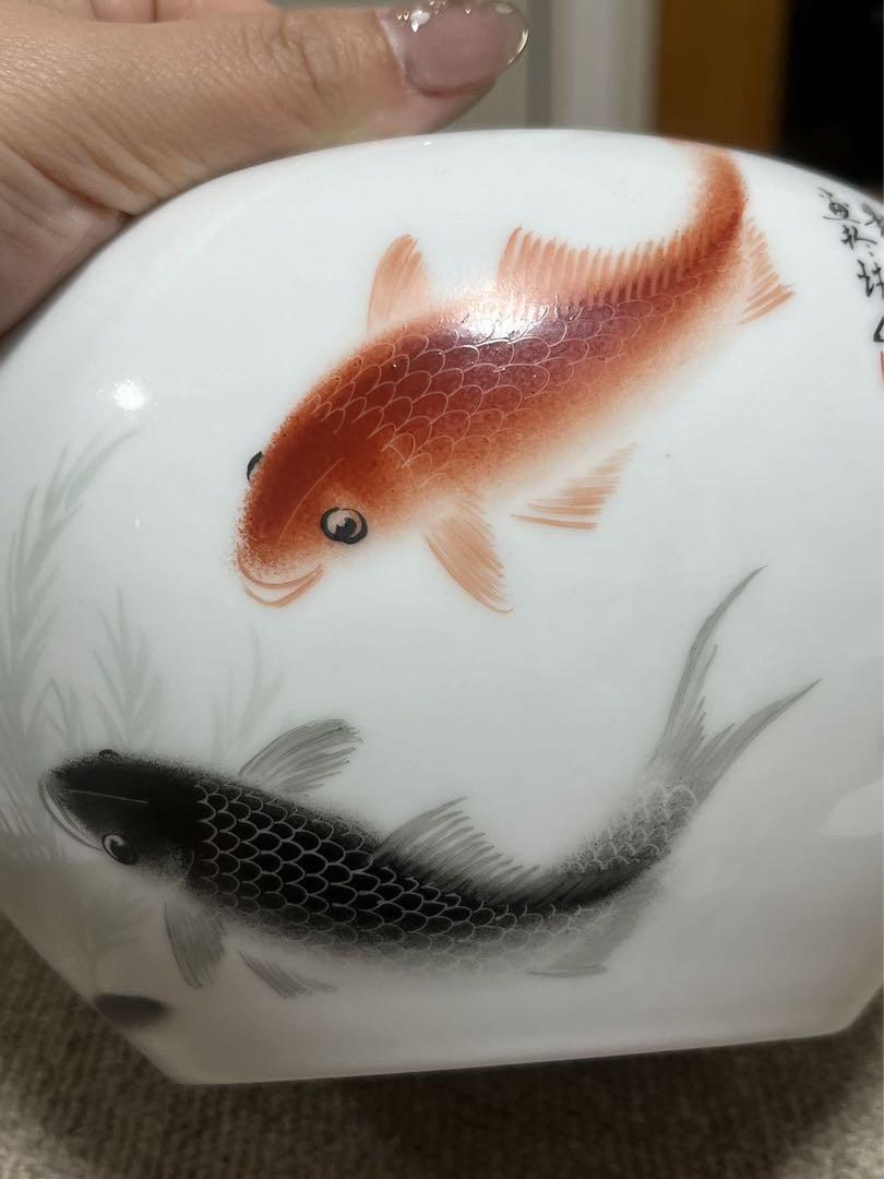 セラミック水槽 小さな金魚 磁器　陶器