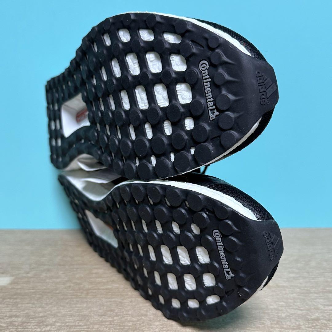 アディダス【ADIDAS】ウルトラブースト　　　　　　※2018年製 新品未使用