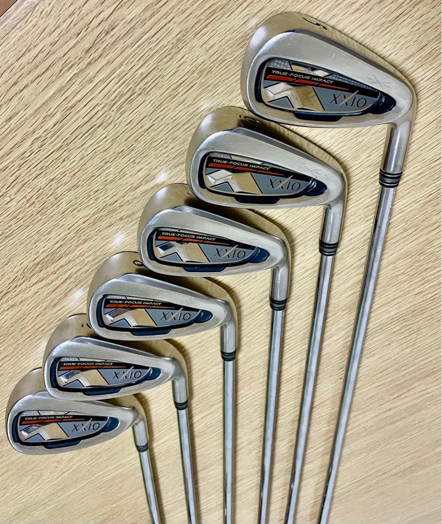 ゼクシオ10 アイアン(5〜P)6本セット　フレックスR