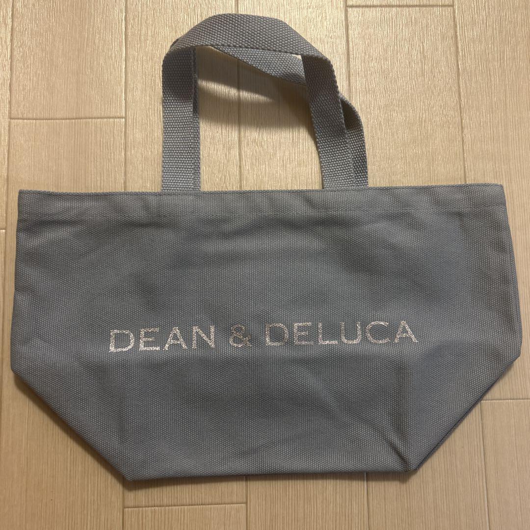 DEAN&DELUCA チャリティートートバッグ スノーブルー Sサイズ