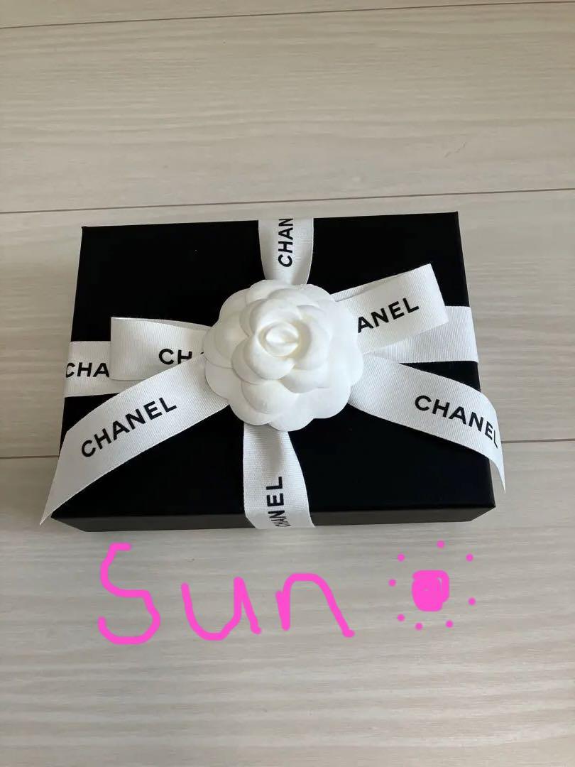 CHANEL  2023 新作　メイクポーチ