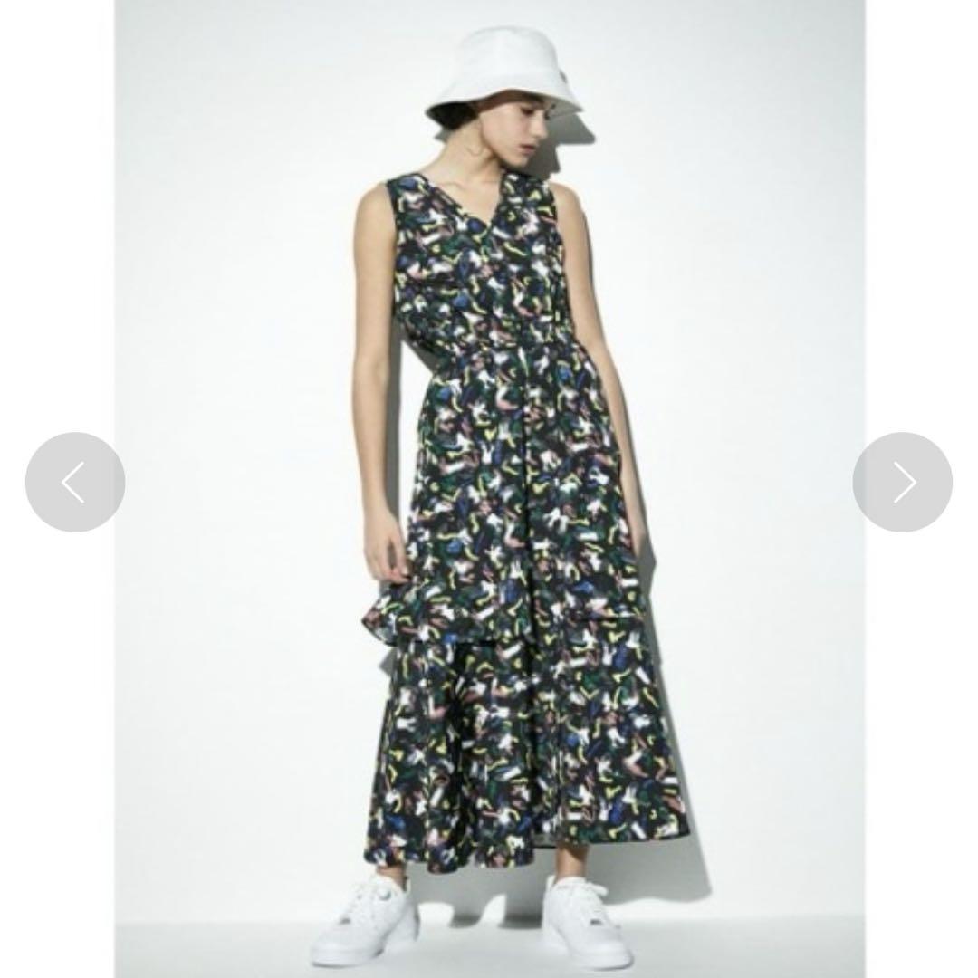 moussy ロングワンピース　SW GIRL PRINTED ドレス　ブラック