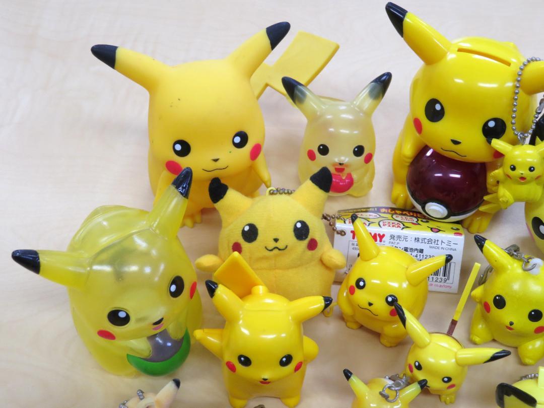 【ポケモン】 ピカチュウ グッズ（フィギュアなど）いろいろ