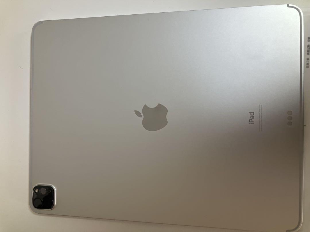 iPad Pro 12.9第4世代[128GB] セルラー au