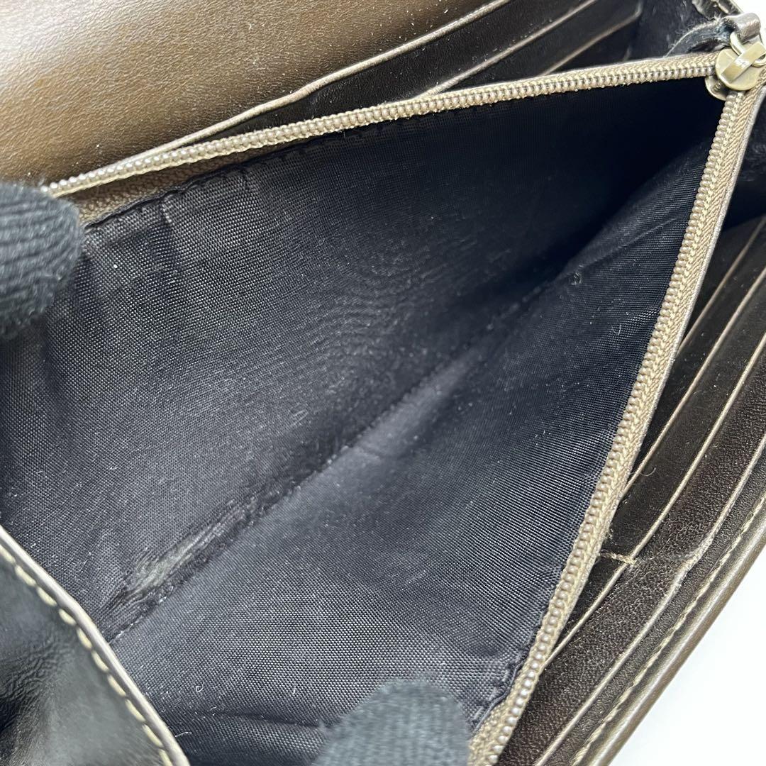 GUCCI グッチ　長財布　シマ ハートビット GG